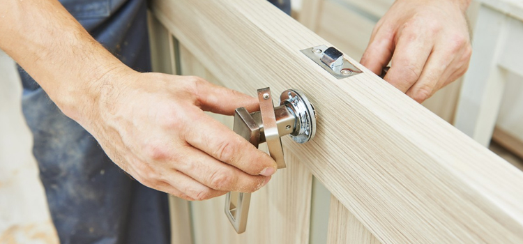 interior door repair Tarpon Springs